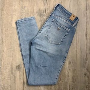 Guess Light Wash Power Curvy Mid Rise Jeans
